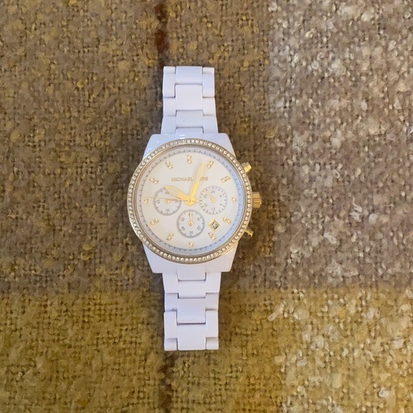 Michael Kors watch - Picture 2 of 4